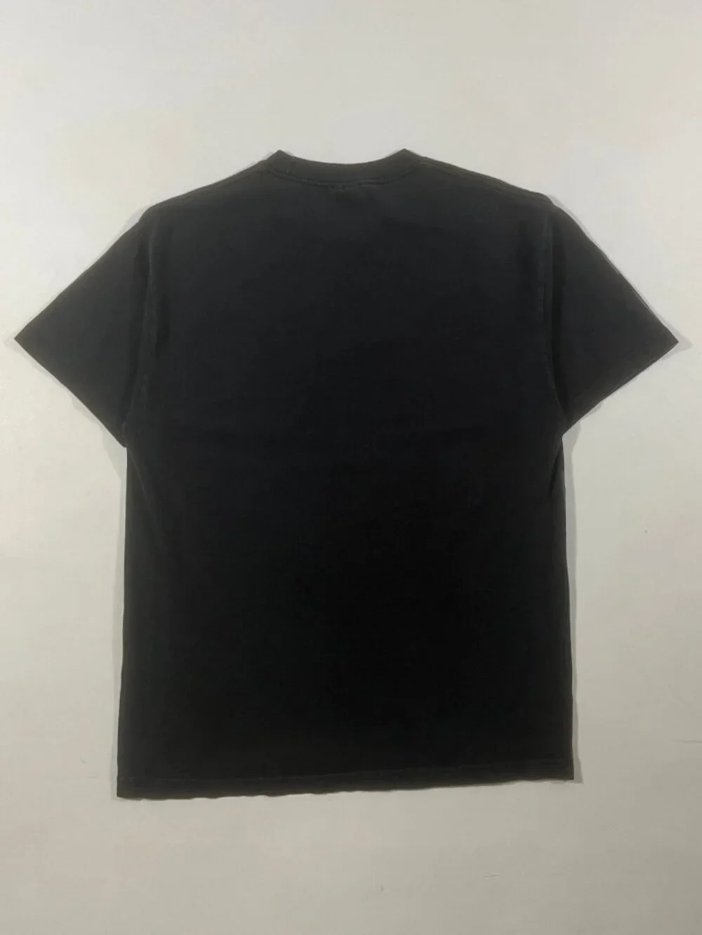 Vintage Y2K Freshjive Black Gothic Spellout All Over Print Streetwear Tee L
